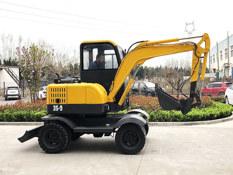 挖掘機(jī)日常維護(hù)的注意事項